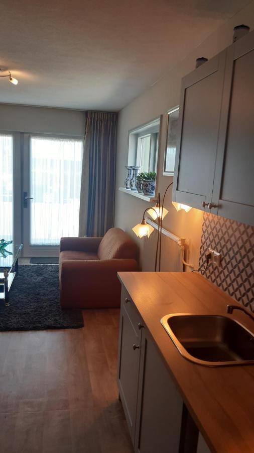 Apartment 2 Persoons Le Garage Frieschepalen